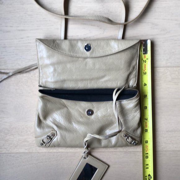 ❌SOLD❌ Balenciaga | Envelope Clutch Crossbody - Picture 12 of 15